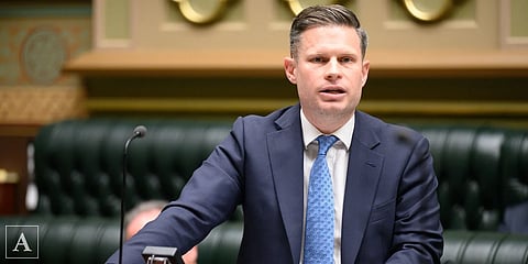 പുരുഷന്മാർക്കായി ഒരു ഷാഡോ മന്ത്രി! 