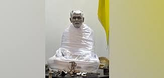 തിരുവനന്തപുരത്ത് ശ്രീനാരായണ ഗുരുവിന്റെ പ്രതിമ തകർത്ത നിലയിൽ