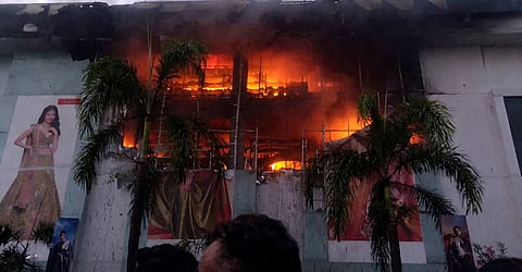 ജയലക്ഷ്മി ടെക്‌സ്‌റ്റൈൽസിൽ തീപിടിത്തം