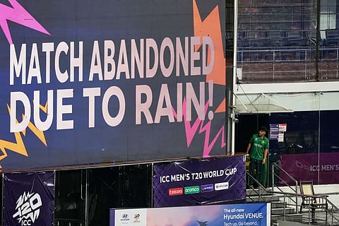 കനത്ത മഴ: ന്യൂസിലാൻഡ്-പാകിസ്താൻ സൂപ്പർ 8 പോരാട്ടം ഉപേക്ഷിച്ചു