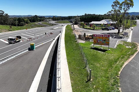 ഗ്രേറ്റ് വെസ്റ്റേൺ ഹൈവേ അടച്ചു; പ്രതിസന്ധിയിലായവർക്ക് സഹായവുമായി സർക്കാർ ടാസ്‌ക് ഫോഴ്സ്

