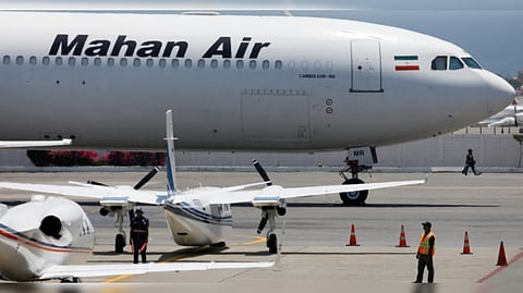 അടിയന്തര സഹായം സ്വീകരിക്കാൻ പുറപ്പെടേണ്ട ഇറാൻ വിമാനം ആക്രമിച്ച് യുഎസ്