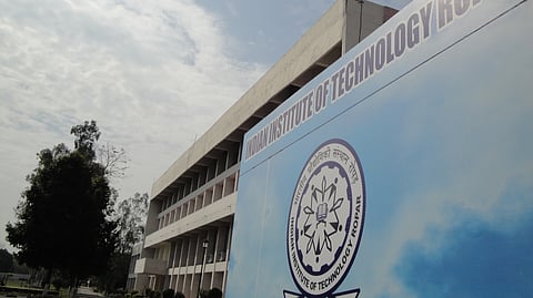 IIT Ropar’s new mechanical CPM machine offers a cost-effective solution for knee rehabilitation, requiring no electricity. (Wikimedia commons)

