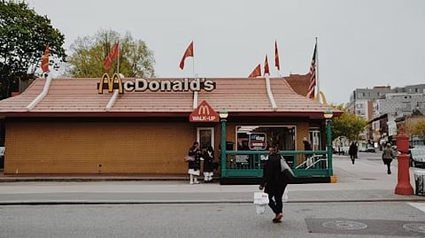 The man ordered French fries but was mistakenly billed for a chicken burger (Representational Image: Unsplash)