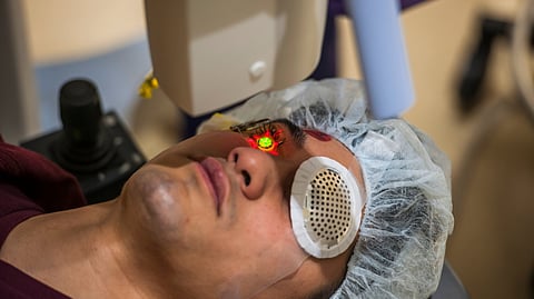 
A patient undergoing advanced retinal treatment to manage Age-related Macular Degeneration (AMD), highlighting the critical role of retina specialists in preserving vision.



