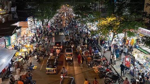 A doctor’s account of a diabetic patient struggling with Mumbai’s gruelling commute has ignited a discussion.