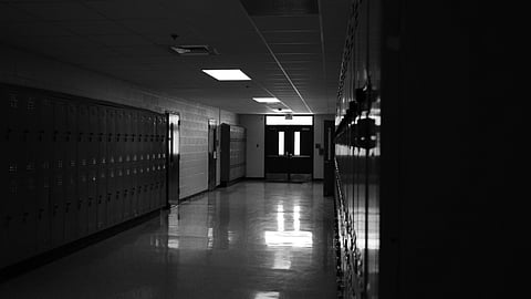 Image showing a night-view of a school's corridor.