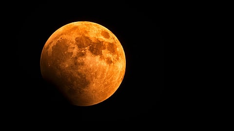 image of red moon, lunar eclipse