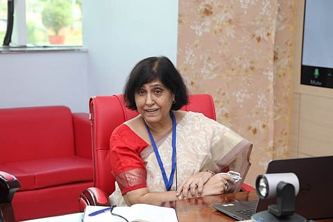 Dr. Suneela Garg wearing a saree