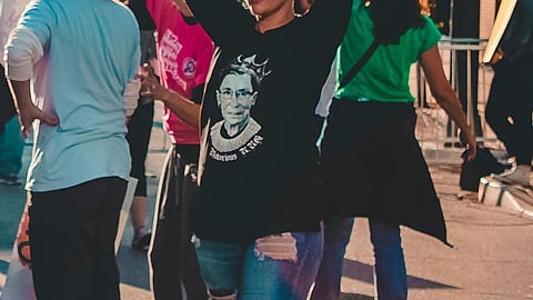 Image of workers doing protest.