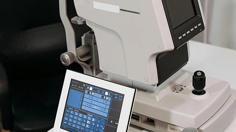 Image of a medical device in white color in a clinical setting.