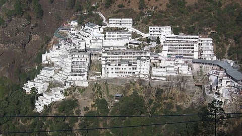 An image of Vaishno Devi Bhawan from far. 