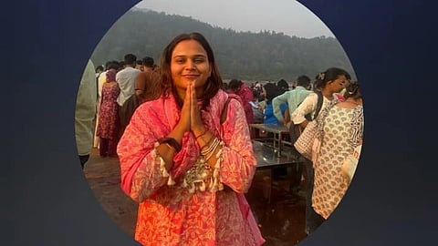 Dr. Muskan Soni in a pink ombre outfit.