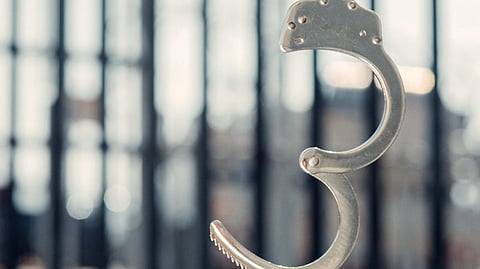 hand cuffs in silver.