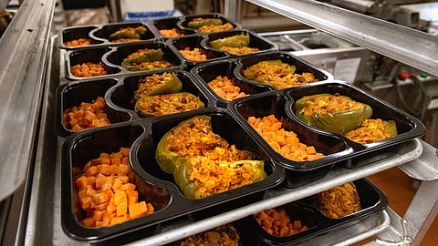 Food trays containing nutritional food