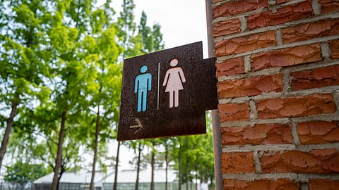 Public toilet gender sign
