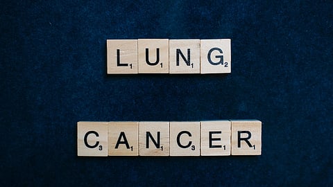 Lung Cancer spelled with block letters.