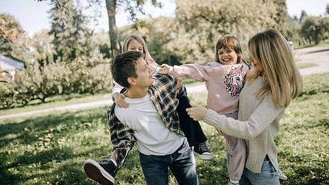 parents with daughters