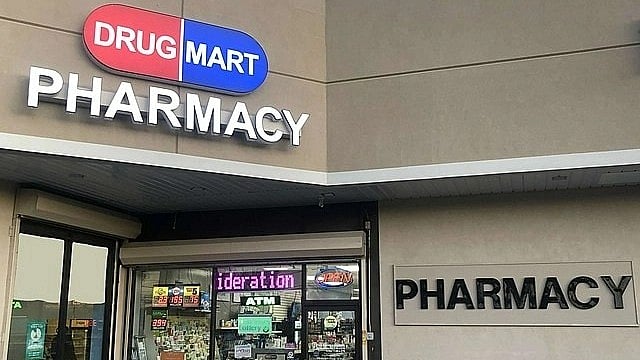 Pharmacies In Kashmir Failed to Comply with Government Regulations