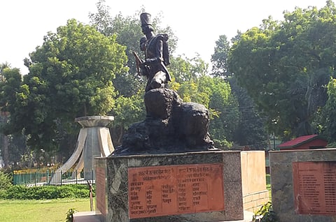 Visit Shaheed Smarak for the patriotic feels!