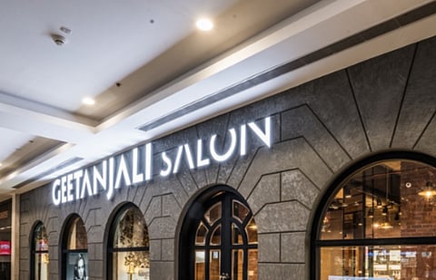 Here are 7 best salons of Meerut for beauty and wellness services