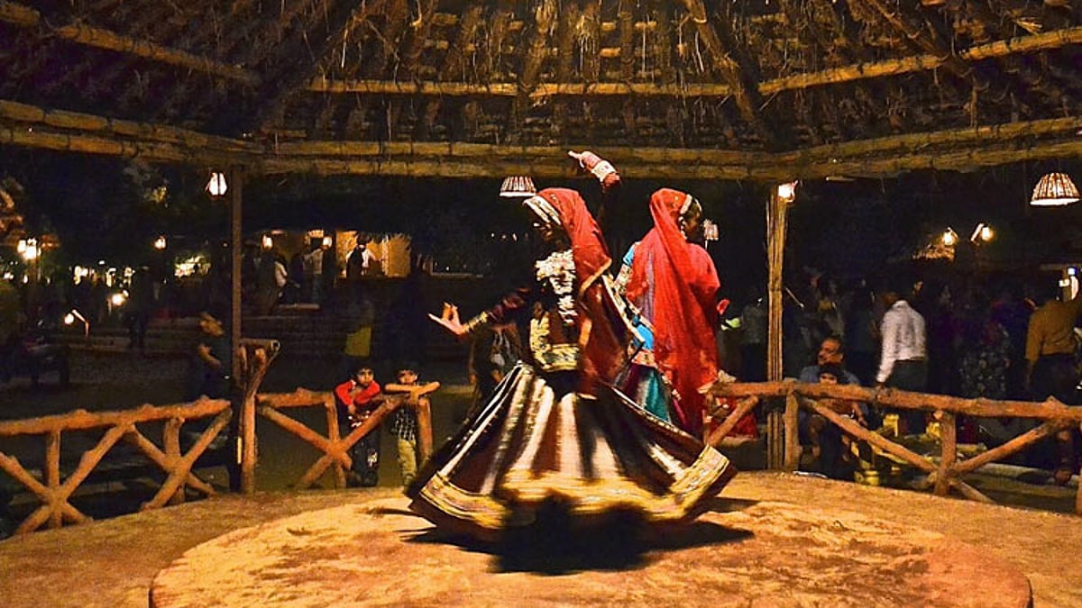 Navratri Celebration Join Meerut's Grand Dandiya Night at Chokhi Dhani