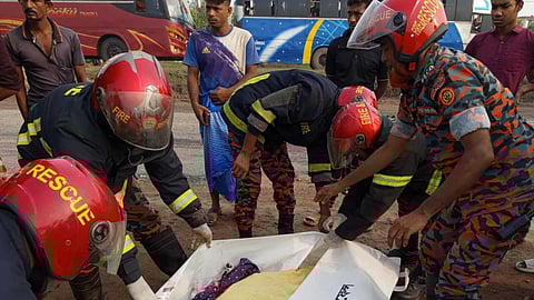 মায়ের মৃত্যুর খবরে বাড়ি যাওয়ার পথেই প্রাণ গেল মেয়ের