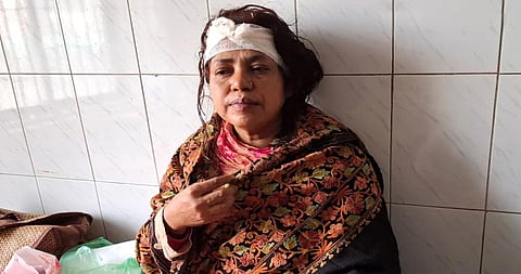 নারী চিকিৎসকের মা রেহেনা পারভীন রামেক হাসপাতালে চিকিৎসাধীন। ছবি: সংগৃহীত