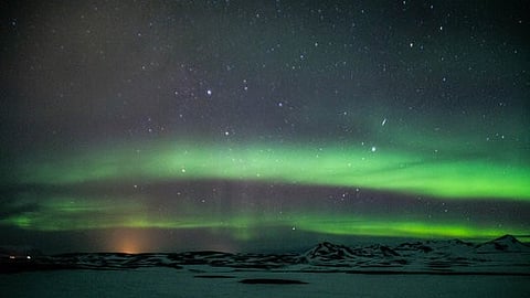অরোরা সম্পর্কে জানতে চান নাসা 
