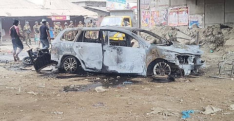 গাজীপুরে শ্রমিকের মৃত্যু, গুজব ছড়িয়ে সড়ক অবরোধ, অর্ধশতাধিক কারখানায় ছুটি ঘোষণা