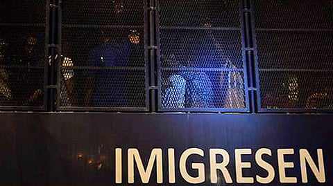 মালয়েশিয়ায় ইমিগ্রেশন অভিযানে বাংলাদেশিসহ ৮০ জন আটক