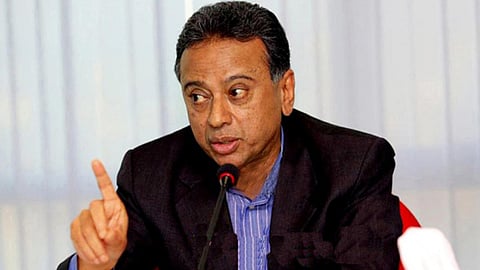 কূটনীতিকরা কার বাসায় বৈঠক করবেন সেটা নিয়ে বিএনপি চিন্তা করে না: আমীর খসরু