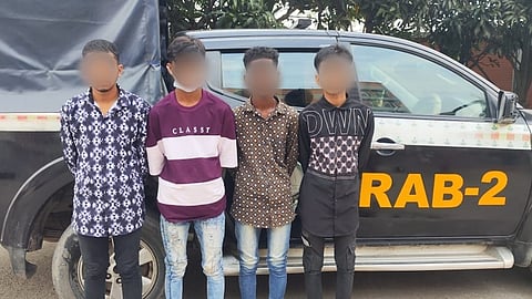 মোহাম্মদপুরে কিশোর গ্যাং ‘এলটিডি বয়েজ গ্রুপ’র ৪ সদস্য গ্রেফতার