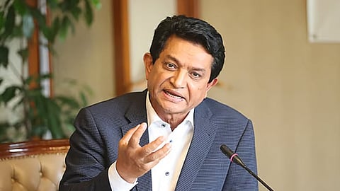 ৪০ বছরে এমন সংকট দেখিনি: এ কে আজাদ