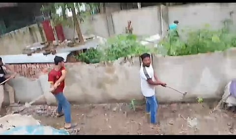জমি দখল নিয়ে সংঘর্ষ, আওয়ামী সমর্থিত সন্ত্রাসীদের হামলা