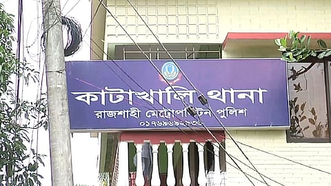 অস্ত্র পরিষ্কারের সময় গুলিবিদ্ধ এসআই