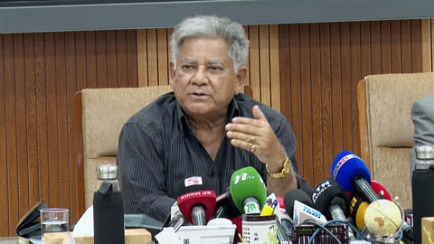 দেশের লাভ হলে বিদেশিদের টার্মিনাল পরিচালনার দায়িত্ব দিতে সমস্যা নেই: সাখাওয়াত হোসেন