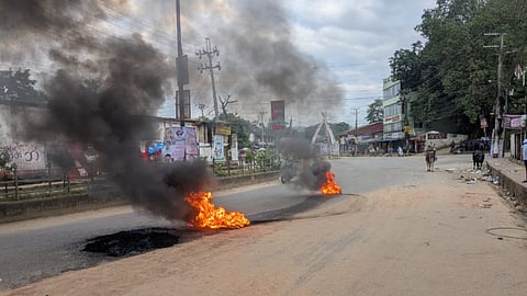 খাগড়াছড়িতে ধর্ষণে জড়িতদের গ্রেপ্তারের দাবিতে সকাল-সন্ধ্যা অবরোধ, ১৪৪ ধারা জারি