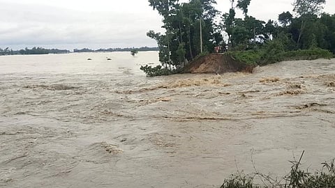 ২৪ ঘণ্টায় প্লাবিত হতে পারে ৭ জেলার নিম্নাঞ্চল
