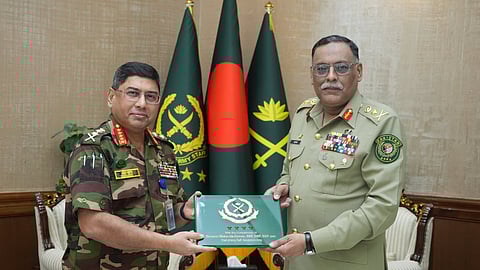 সেনাপ্রধানের সঙ্গে পাকিস্তানের জয়েন্ট চিফস চেয়ারম্যানের সৌজন্য সাক্ষাৎ
