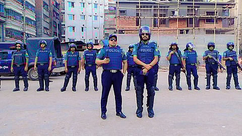 ডিএমপির ৫০ থানায় পুলিশের বিশেষ মহড়া