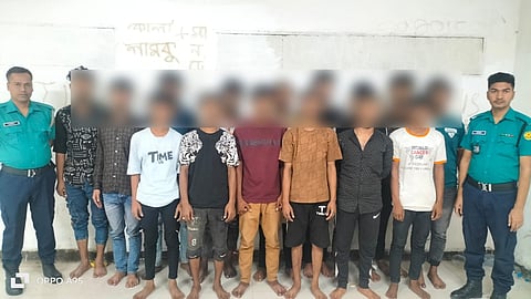 মোহাম্মদপুর থানা পুলিশের বিশেষ অভিযানে বিভিন্ন অপরাধে জড়িত ১৫ জন গ্রেফতার