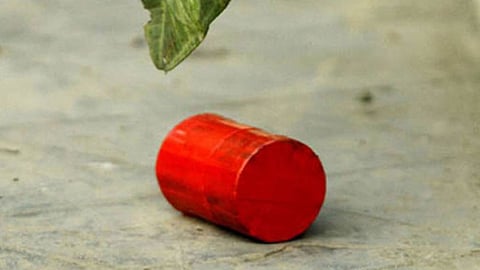 দারুস সালাম এলাকা থেকে ছয়টি ককটেল উদ্ধার করে সফলভাবে নিষ্ক্রিয় করেছে সিটিটিসির বোম্ব ডিসপোজাল ইউনিট