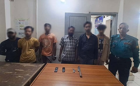 ডাকাতির প্রস্তুতিকালে দেশীয় অস্ত্র ও প্রাইভেটকারসহ ডাকাত দলের ছয় সদস্যসহ মোট সাতজন গ্রেফতার