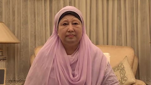 খালেদা জিয়াকে ‘অতি গুরুত্বপূর্ণ ব্যক্তি’ ঘোষণা করে সরকারের প্রজ্ঞাপন
