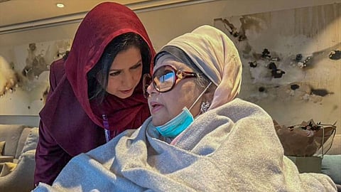 দেশে আসছেন জোবাইদা রহমান, খালেদা জিয়াকে লন্ডনে নেয়ার প্রস্তুতি