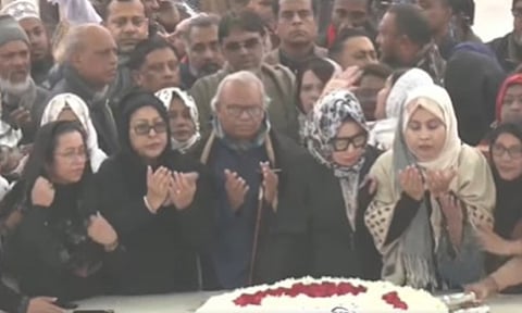 বেগম খালেদা জিয়া সাড়ে ৪ দশকের এক অনবদ্য রাজনৈতিক প্রতিষ্ঠান : রিজভী