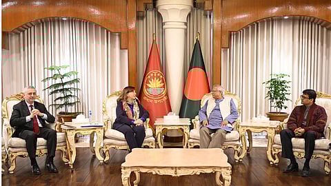 নির্বাচন ও গণভোট বাংলাদেশের গণতান্ত্রিক রূপান্তরের জন্য গুরুত্বপূর্ণ -প্রধান উপদেষ্টা