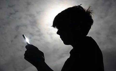 ইউটিউব শর্টসে কিশোর-কিশোরীদের আসক্তি কমাতে অভিভাবকদের হাতে নিয়ন্ত্রণ দেবে ইউটিউব