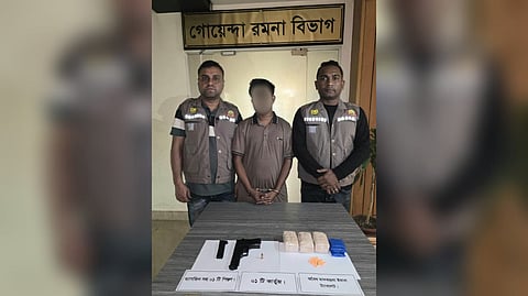 পিস্তল, ম্যাগাজিন, কার্তুজ ও ৭০০ পিস ইয়াবাসহ একজন গ্রেফতার